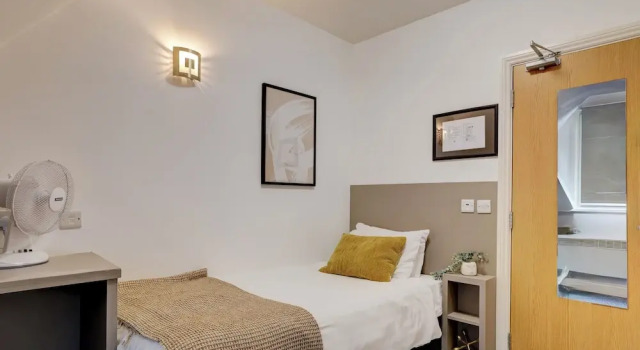 Номер Standard Belvilla Ilford Station Hotel, 4 min from Elizabeth line