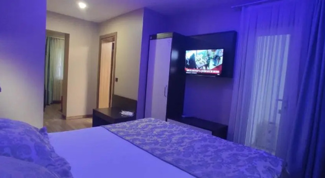 Standardowy dwuosobowy pokój Senler Hotel