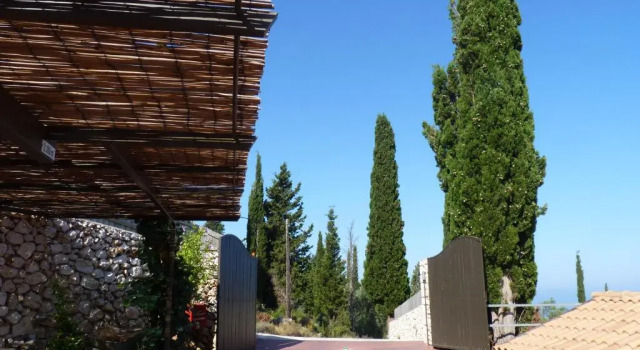 Коттедж Melivaro Eco Villa - Lefkada