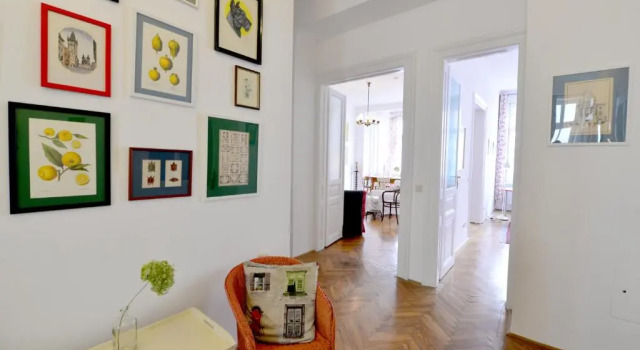 Апартаменты Classy Apartment, 10 Min To The Centre