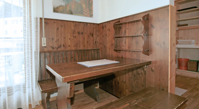 Haus Dachstein Top2, Rezerwuj Apartament Hotele w Salzburg z parkingiem, Parking