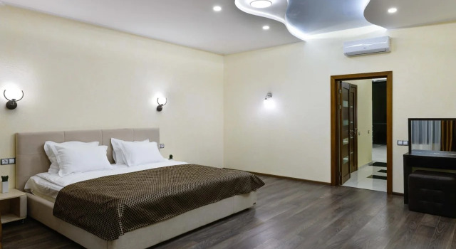 SKY RIVER Club Complex, Rezerwuj Hotel Hotele 3-gwiazdkowe w Kozin, 3*