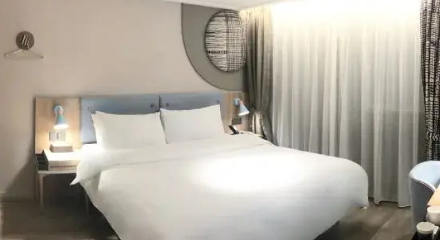 Номер Business Home Inn Shaoguan East Railway Station