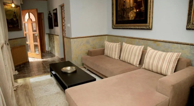 Vintage Apartment - Central 2BDR, Varaa Huoneisto Sighişoara 