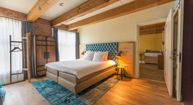 Люкс Classic Van Rossum Stadshotel Woerden