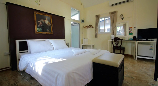 Номер Standard Yoko River Kwai Resort