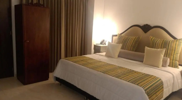 Двухместный номер Deluxe с балконом Hotel Dorado Plaza Boutique Calle del Arsenal