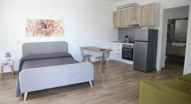 Студия Le Suite del Pastore, Monolocale con Terrazza Privata e Parcheggio Facile, vicino al Centro
