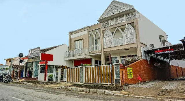 Oyo 91812 Nh Kost Syariah