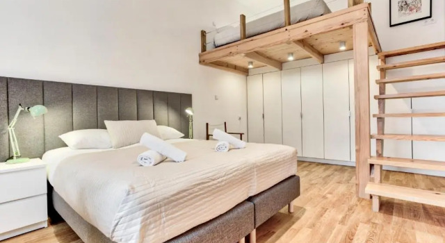 Апартаменты Мансарда c 1 комнатой Tyzenhauz Apartments Superior