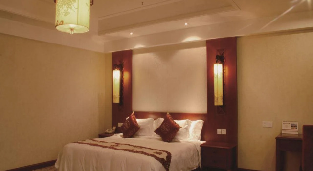 Hefei No.8 Hotel Beside The Seine, Luzhou, Rezerwuj Hotel Hotele 3-gwiazdkowe w Hefei, 3*