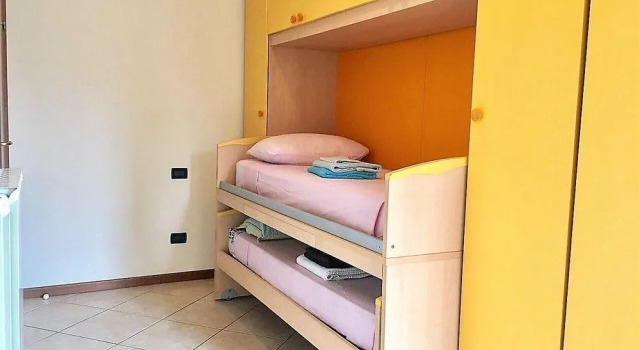 Square loft & lounge 4 pax, Забронировать Отель Дезенцано-дель-Гарда озеро Гарда