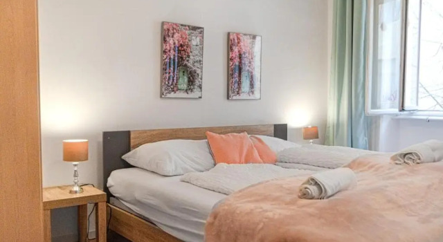 Charming Apt - ideal for Longstays, Rezerwuj Apartament Hotele w Wiedeń z parkingiem, Parking
