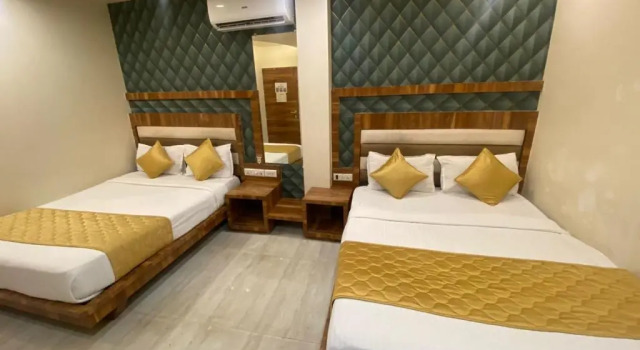 Четырёхместный номер Deluxe Hotel Pearl View