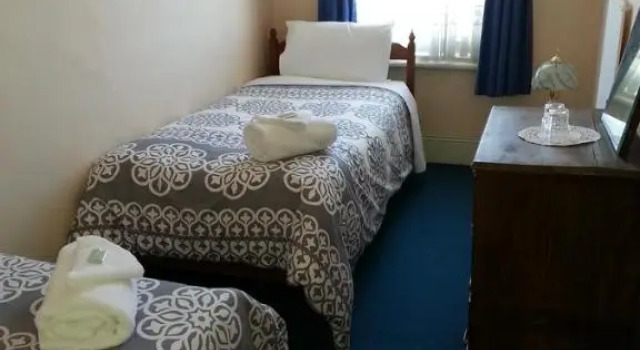 Номер Economy Gladstone Hotel