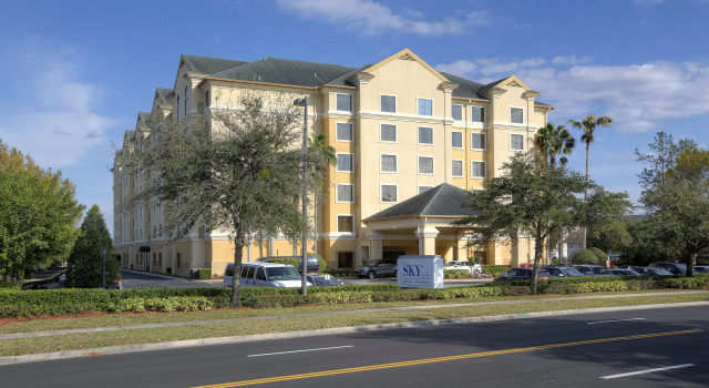 Staysky Suites International Drive Orlando, Забронировать Отель Орландо Диснейуорлд Орландо, рядом с Bayhill Plaza Shopping Center