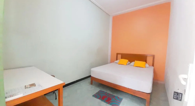 Homy House Semarang, Varaa Matkakoti Semarang Central Java, lähellä Tugu Muda