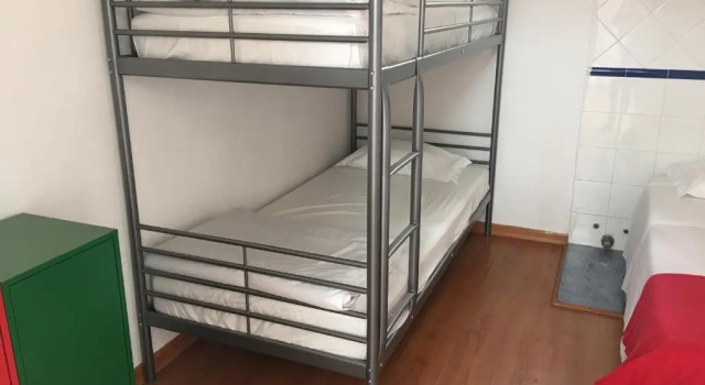 Кровать в общем номере (мужской номер) Residencial Avenida Hostel