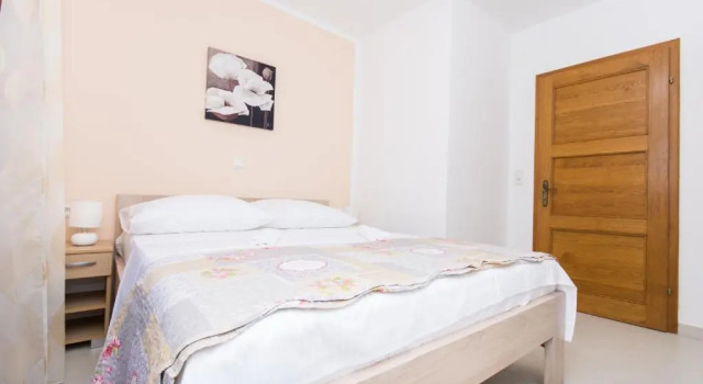 Апартаменты с видом на море Apartments Bisera