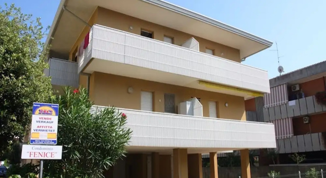 Adorable Flat for 5 Guests in a Great Location, Prenota Appartamento Hotel a Veneto con parcheggio, Parcheggio