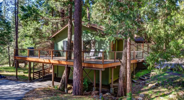 Коттедж с 3 комнатами 40 Coyle'S Cabin