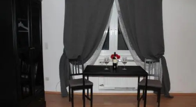 Fair Trade Apartment, Забронировать Апартаменты/квартира Штокум Дюссельдорф, рядом с Конференц-центр Дюссельдорфа