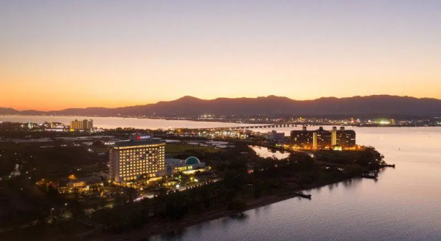Номер Superior Lake Biwa Marriott Hotel