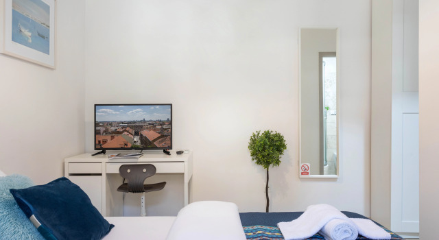 Beautiful Room near Kvaternik Square, Rezerwuj Apartament Maksimir Zagrzeb