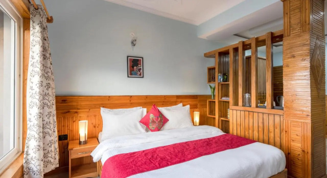 ROSASTAYS Ramgarh Rosa Vatika, Rezervovat Hotel Rāmgarh Uttarakhand