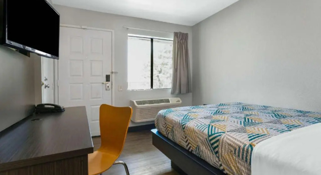 Двухместный номер Deluxe Motel 6-Merced, CA - North
