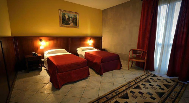 Hotel Oasis, Buchen Sie Hotel Cherasco Langhe