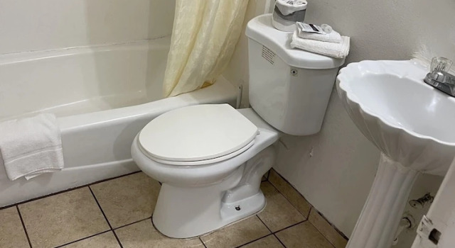 Четырёхместный номер Standard Safari Motel