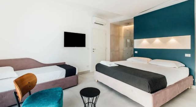 Suite 106