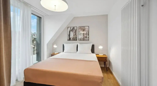 Люкс c 1 комнатой с балконом Limehome Karlsruhe Sophienstr