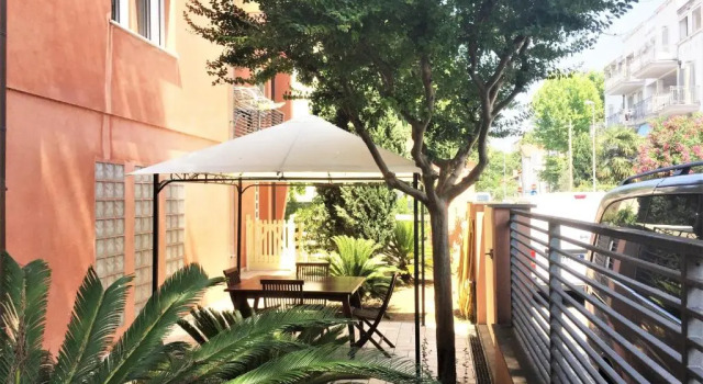 Апартаменты Miramare Beach Apartment