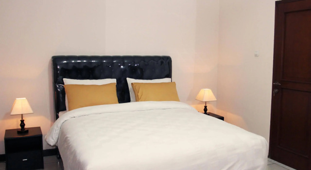 Rumah Resik Guest House