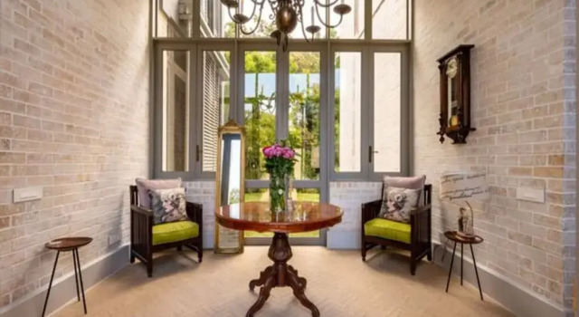 French Elegance in Bishopscourt