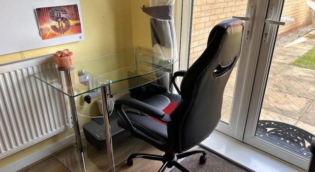 2 Bed End Terrace M4 M25 Heathrow Windsor & London, Rezervasyon Tatil Evi Merseyside villalar, Villa