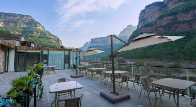 Shangyue Hotel, Rezerwuj Hotel Hotele 4-gwiazdkowe w Anyang, 4*
