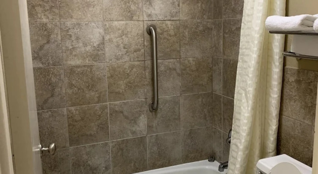 Четырёхместный номер Standard Relax Inn Heth
