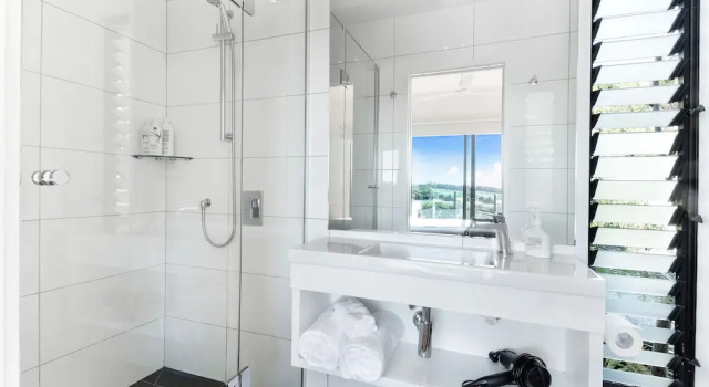 Студия Standard Cable Bay Views