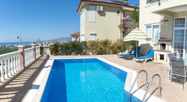 Вилла Goldctiy otel villa