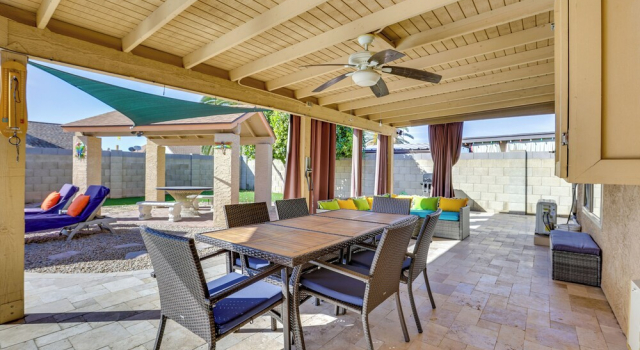 Glendale Entertainment Hub! Family Home w/ Pool, Забронировать Дом для отпуска Глендейл 