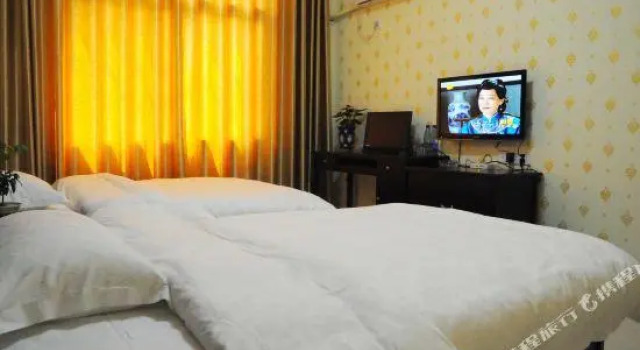 Caihuo Hotel, Rezervovat Hotel Hotely v Cheng-jang s parkováním, Parkování