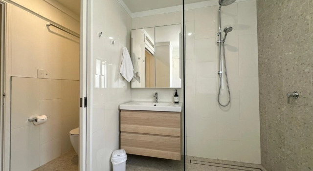 The Dunes + 100M To Beach + Pool + Exceptional Location
