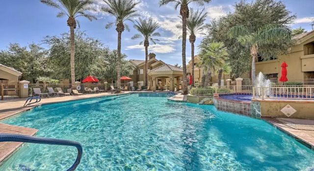 Апартаменты Resort Condo 8 Mi to Old Town Scottsdale!