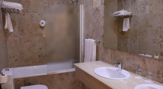Трёхместный номер Hotel Mundial