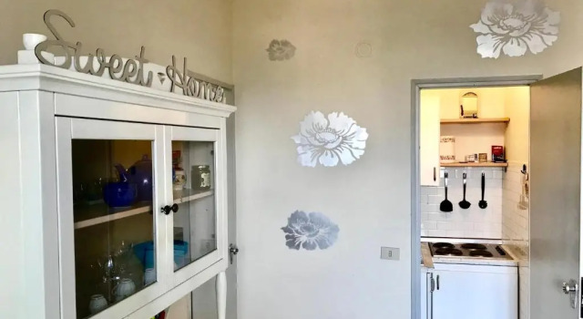 Peony Apartment, bi-locale a due passi dal centro di Modena