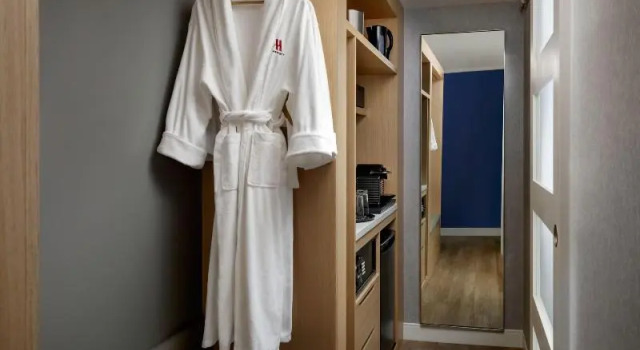 Standard- firedobbelt klub værelse med udsigt Montreal Marriott Chateau Champlain