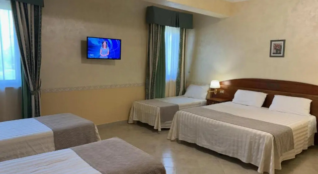 Четырёхместный номер Standard Hotel Ristorante Al Boschetto